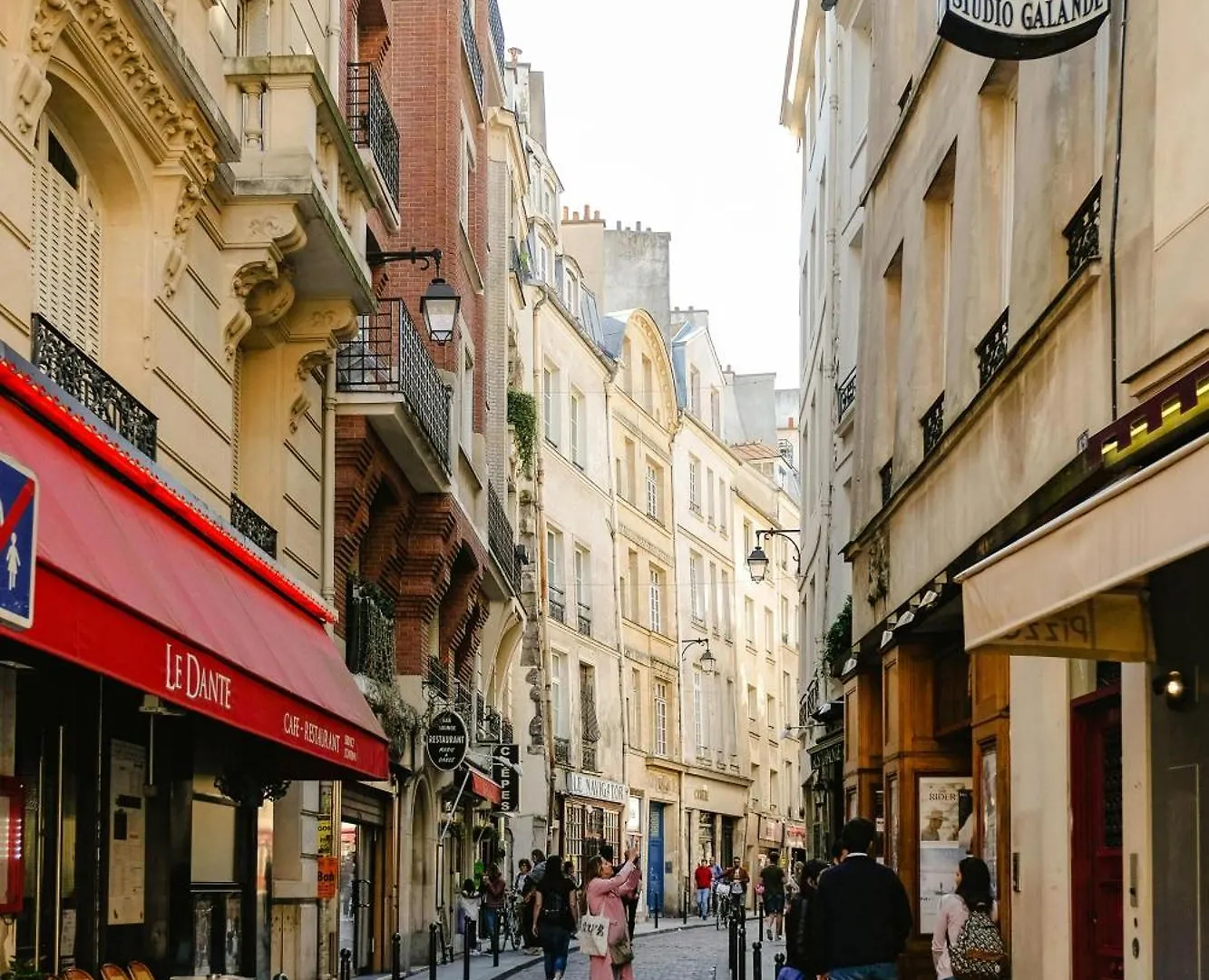 アパート Le Perchoir Parisienアパートメント フランス
